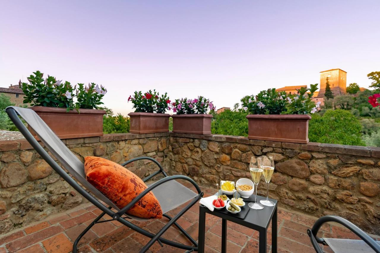 Relais Le Macine Di Stigliano Hotel Sovicille Buitenkant foto